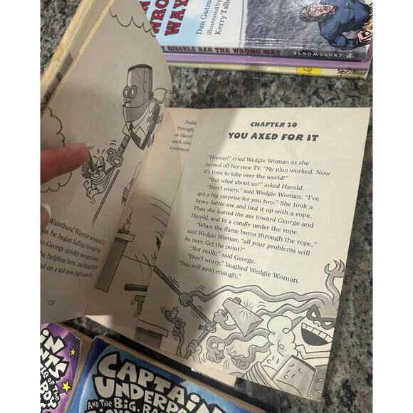 Captain Underpants Books (4) - Picture 2 of 3